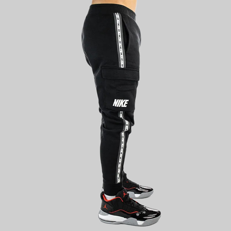 Nike Repeat Men’s Full Tracksuit – Sweat Joggers & Sweatshirt